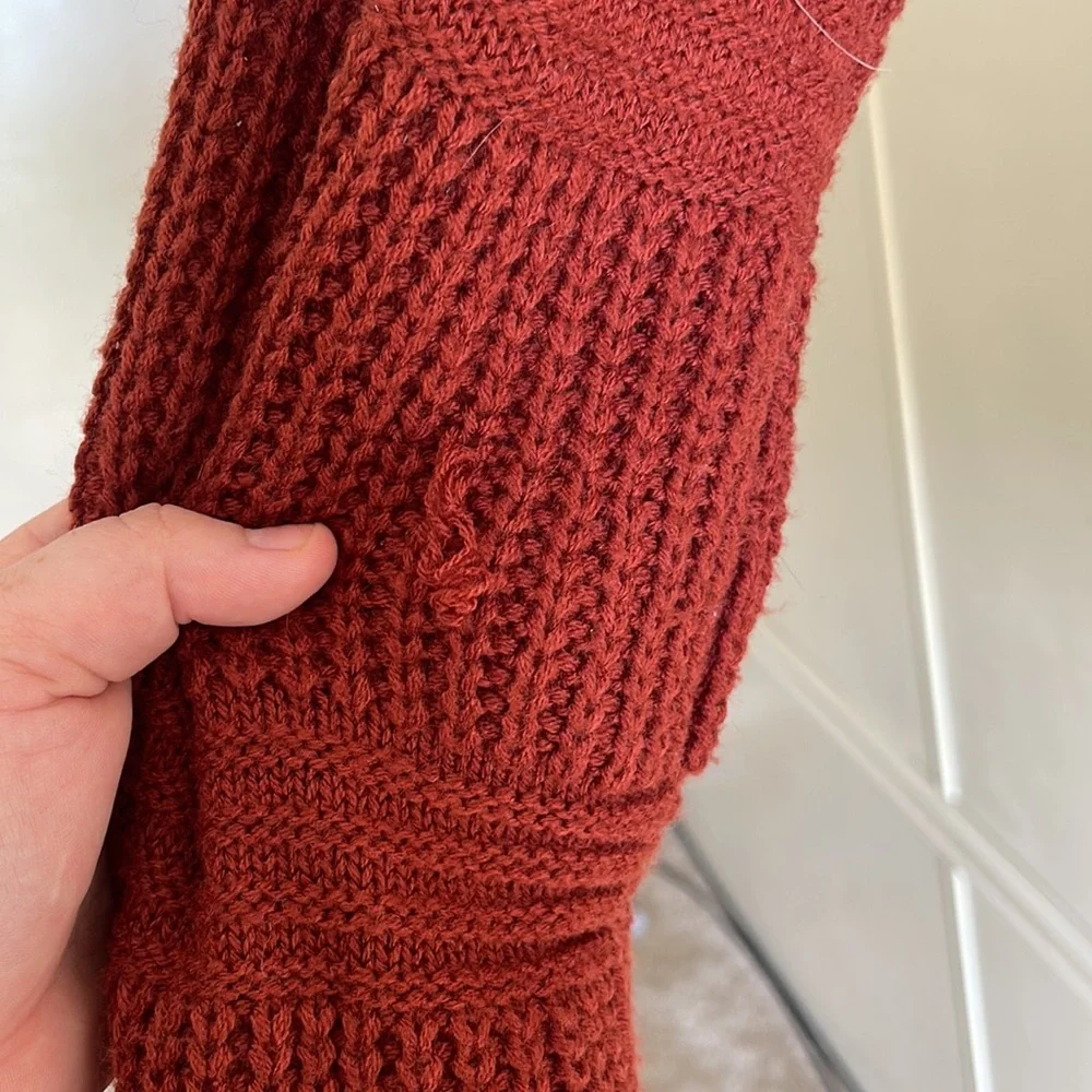 Rust Color Sweater - Picture 2 of 4